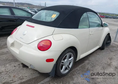2005 Volkswagen New Beetle Gls 1.8T z USA, uszkodzony, nr VIN 3VWCD31Y75M306251